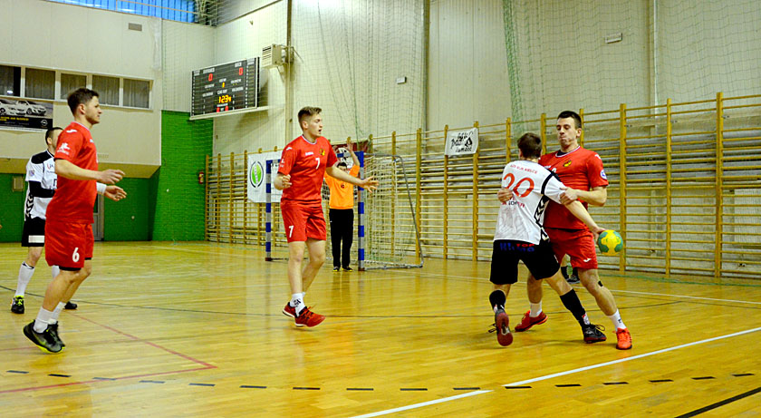 Bezdyskusyjnie lepsi